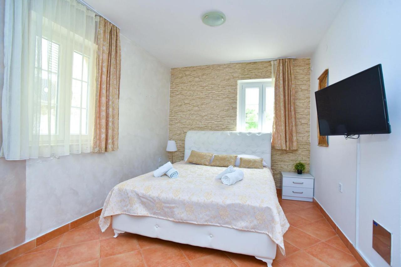 St. Nicola'S Apartments Budva Exterior foto